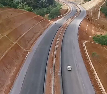 SCET-TUNISIE - Avancement du Projet Autoroute Yaoundé Douala